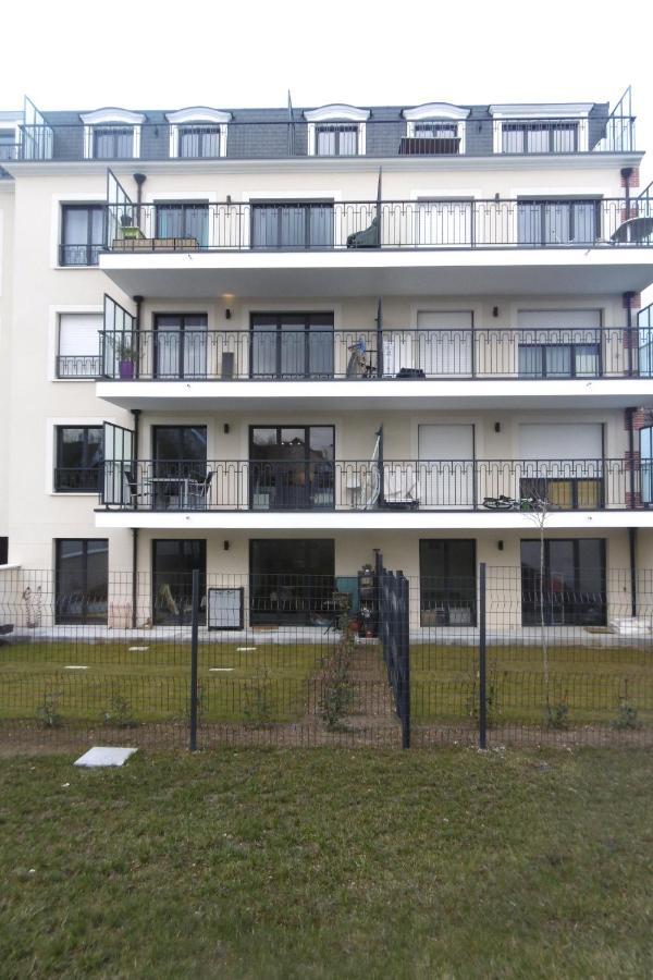 35M2 Neuf, Plein Sud, Dernier Etage Avec Terrasse Apartment Noisy-le-Grand Exterior foto